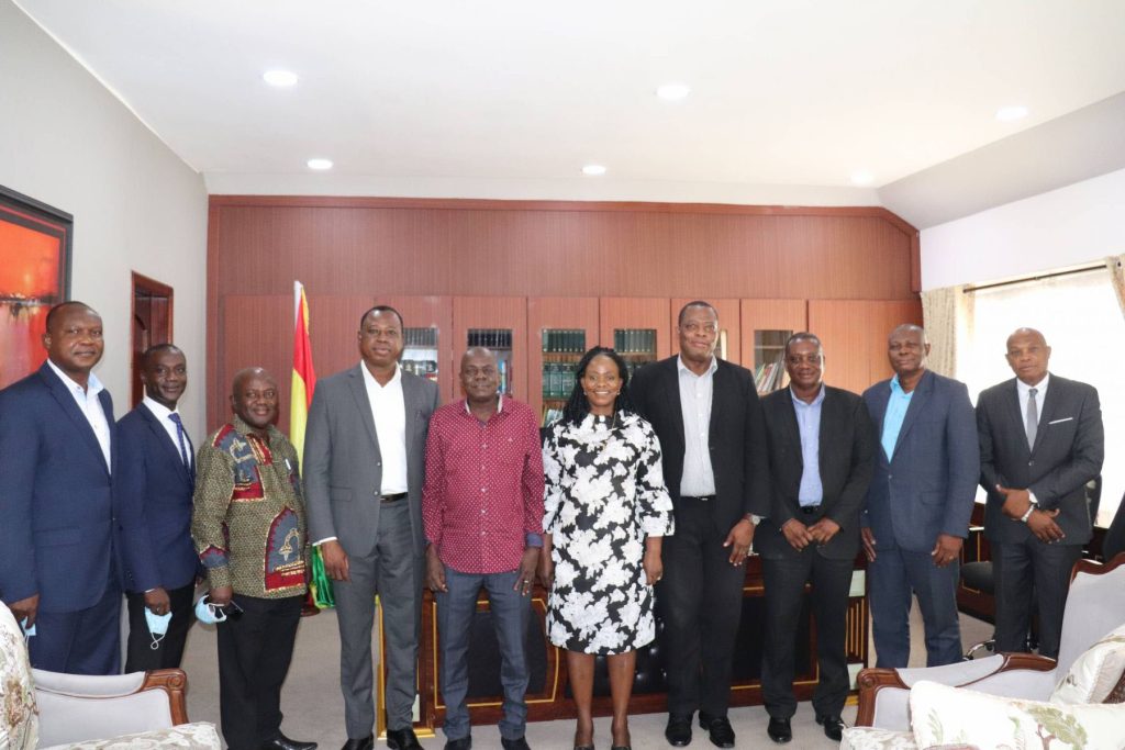 HANDING_0000_HANDING-OVER-OF-REPORT-BY-THE-HUMAN-RIGHT-REFORMS-COMMITTEE-4-scaled